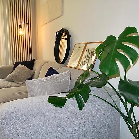 Appartamento Schoener Altbau In Sachsenhausen 20 Min Zur Messe